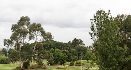 Abode Narrabundah