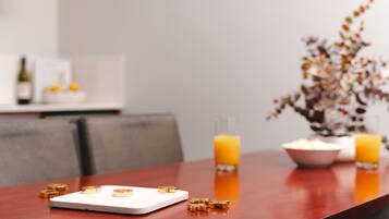 Three Bedroom Open Plan - Interconnecting