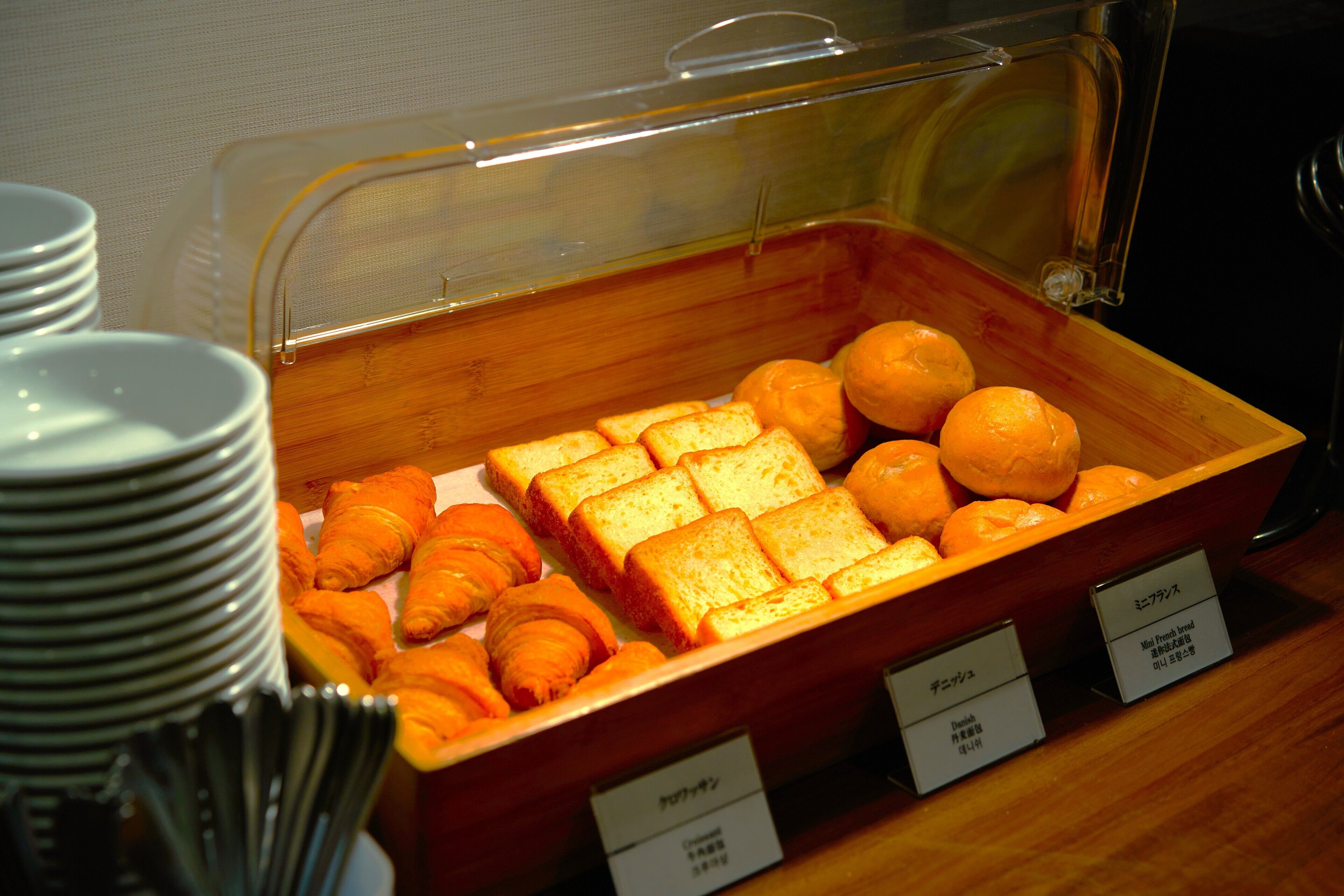 뷔페 아침 식사