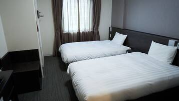 In-room safe, desk, laptop workspace, blackout curtains