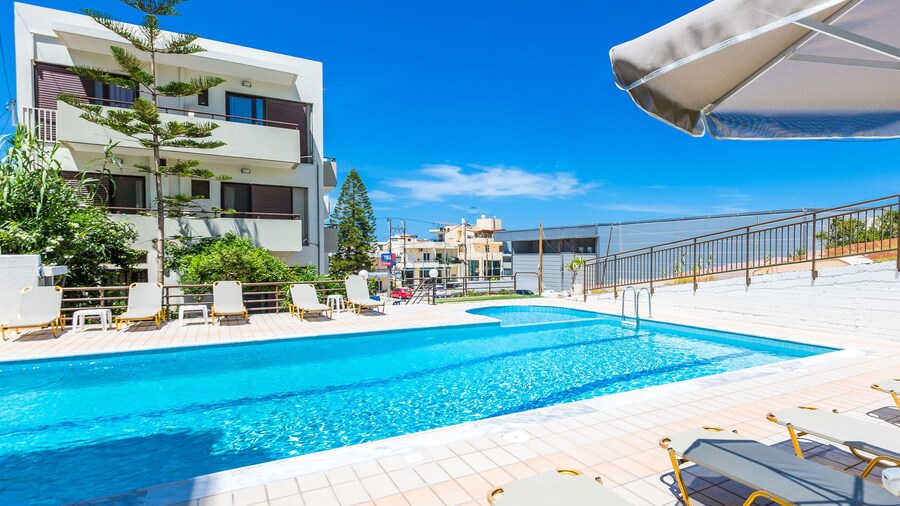 Eltina Hotel
