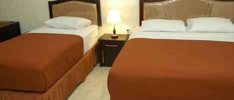 Family Triple Room | Rollaway beds, free WiFi