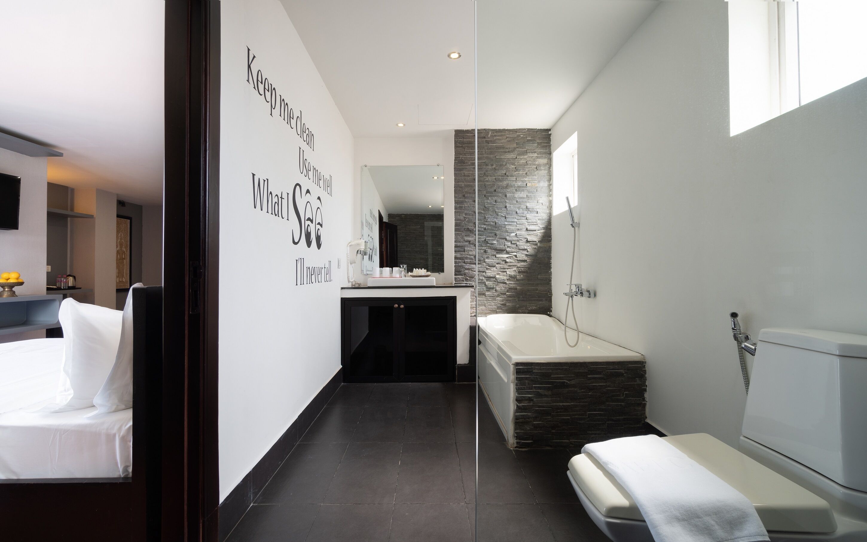 family triple room | bathroom | shower, rainfall showerhead, free toiletries, hair dryer