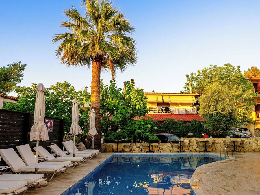Outdoor pool, pool umbrellas