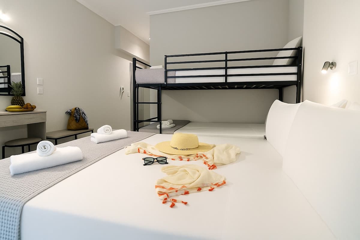 Basic-Vierbettzimmer, Meerblick