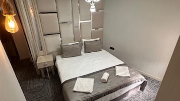 1 bedroom, minibar, in-room safe, desk