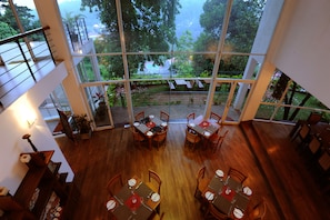 Breakfast, lunch and dinner served - Hotel See Kandy (Kandy)