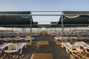 Private beach nearby, free beach shuttle, sun-loungers, beach umbrellas - Palm World Resort & Spa Side - All Inclusive (Manavgat)