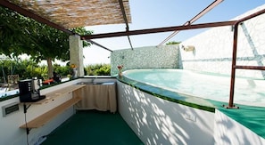 Outdoor pool, pool umbrellas, pool loungers - Camagna Country House (Partanna)