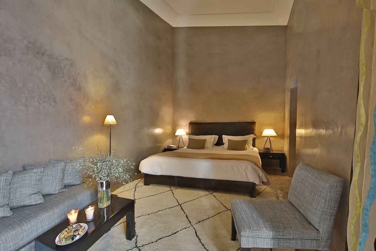 Luxury Room