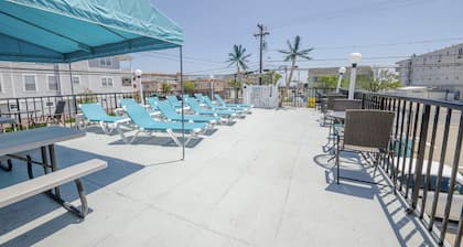 Surf Comber Motel