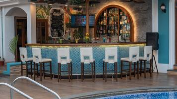 Poolside bar