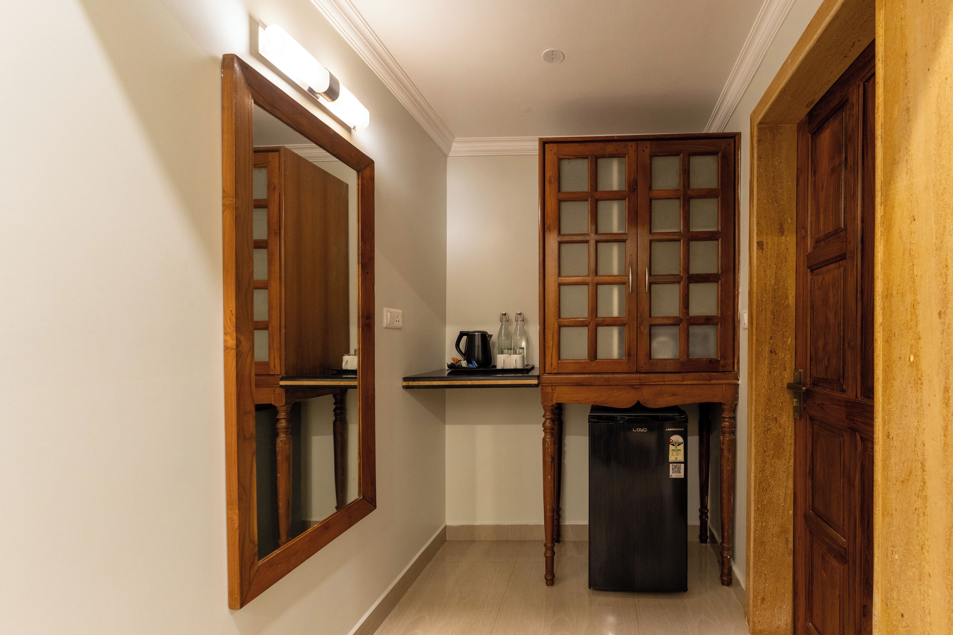 deluxe room | premium bedding, in-room safe, desk, iron/ironing board