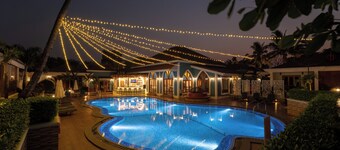 The Grand Leoney Resort