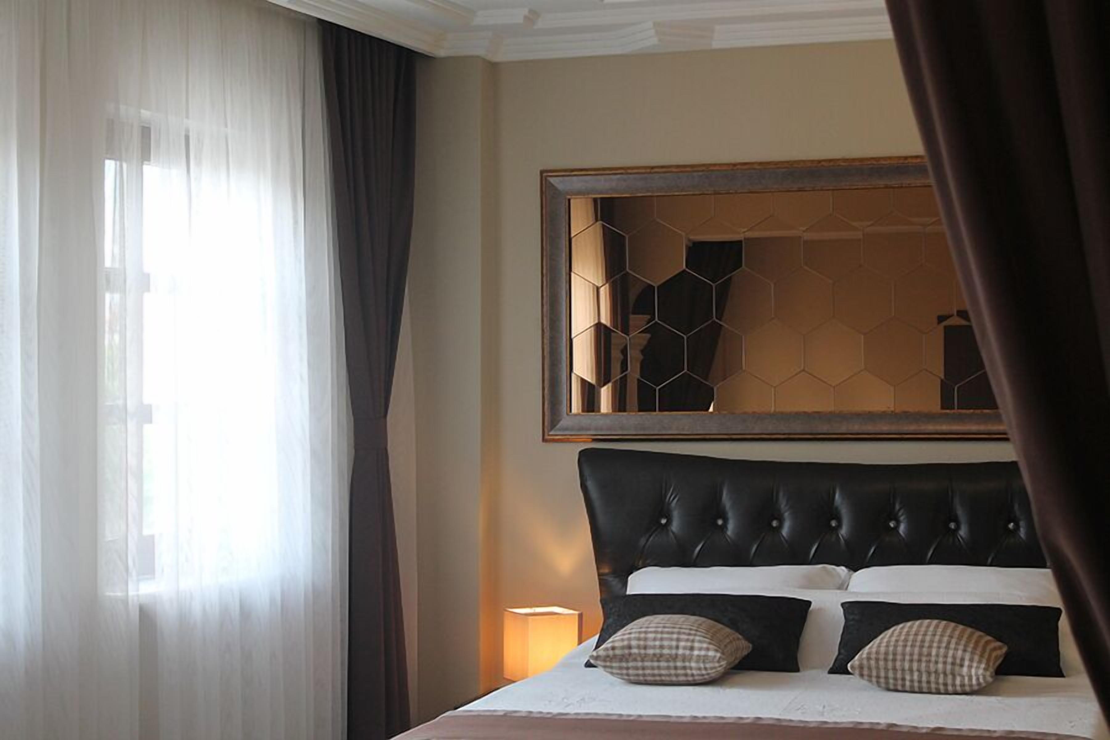 Photo - Lena Central Flats