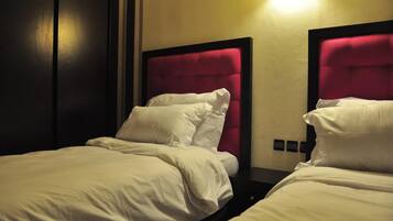 2 bedrooms, premium bedding, in-room safe, individually furnished