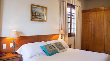 Quarto casal ou duplo | Frigobar, cofres nos quartos, cortinas blackout, Wi-Fi de cortesia