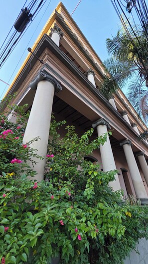 Front of property - Asunción Palace Hotel (Asunción)