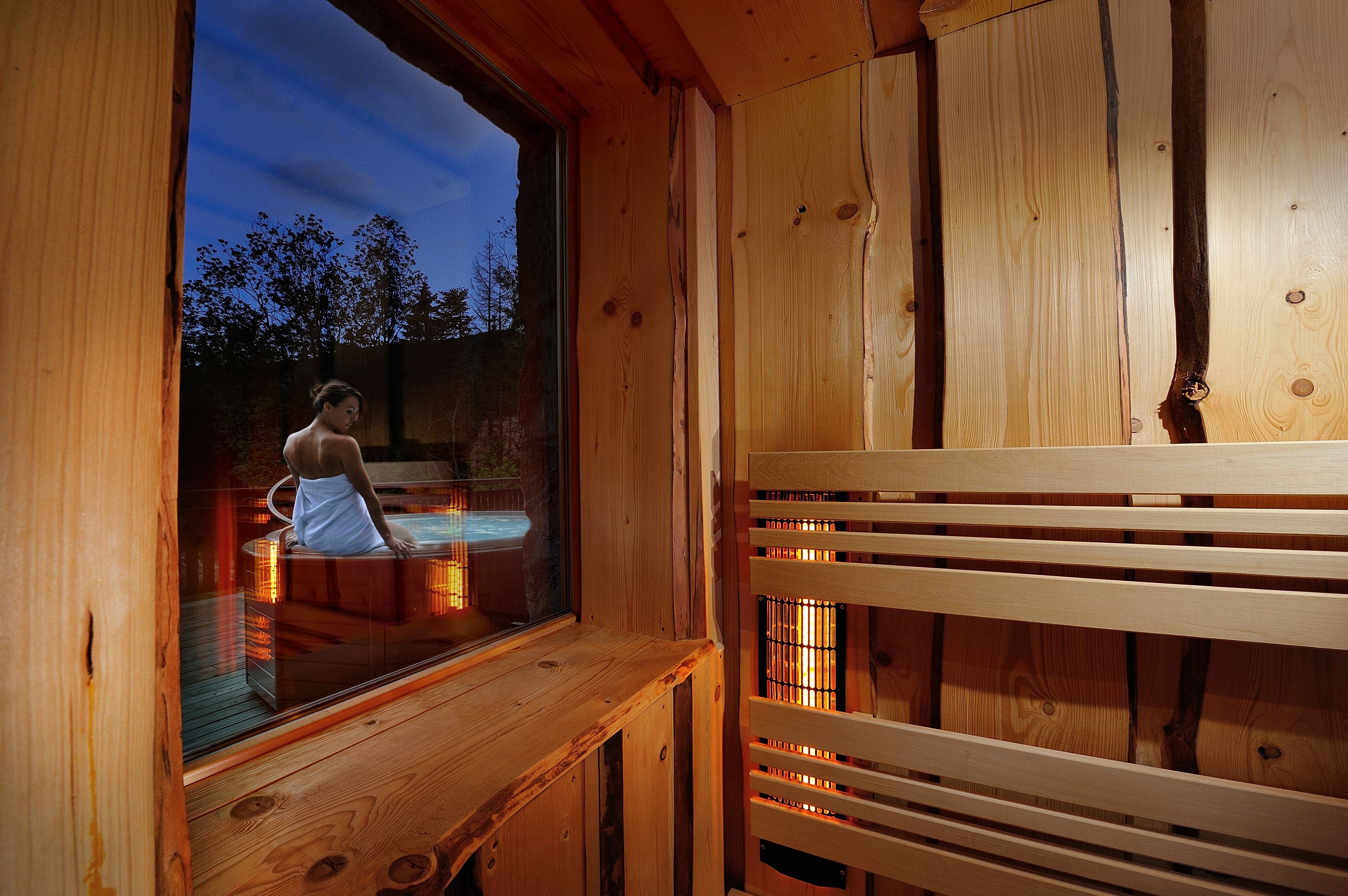 sauna, hot tub, steam room, body treatments, body wraps, body scrubs