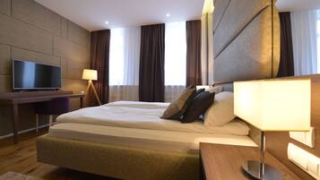 Premium bedding, minibar, in-room safe, individually decorated