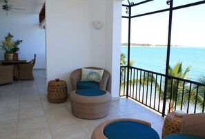 Lobby sitting area - Beach Palace Cabarete (Cabarete)