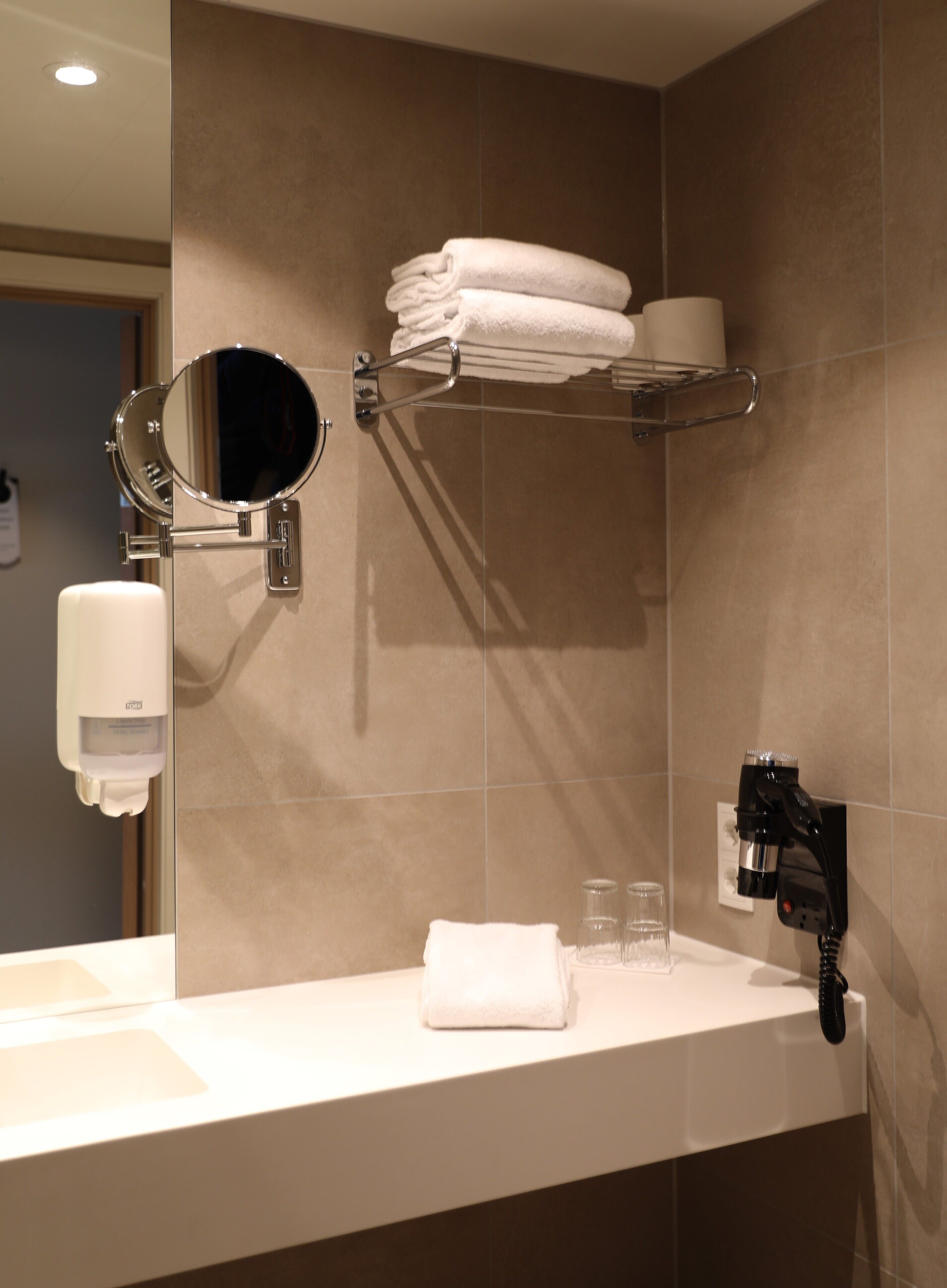 towels, soap, toilet paper