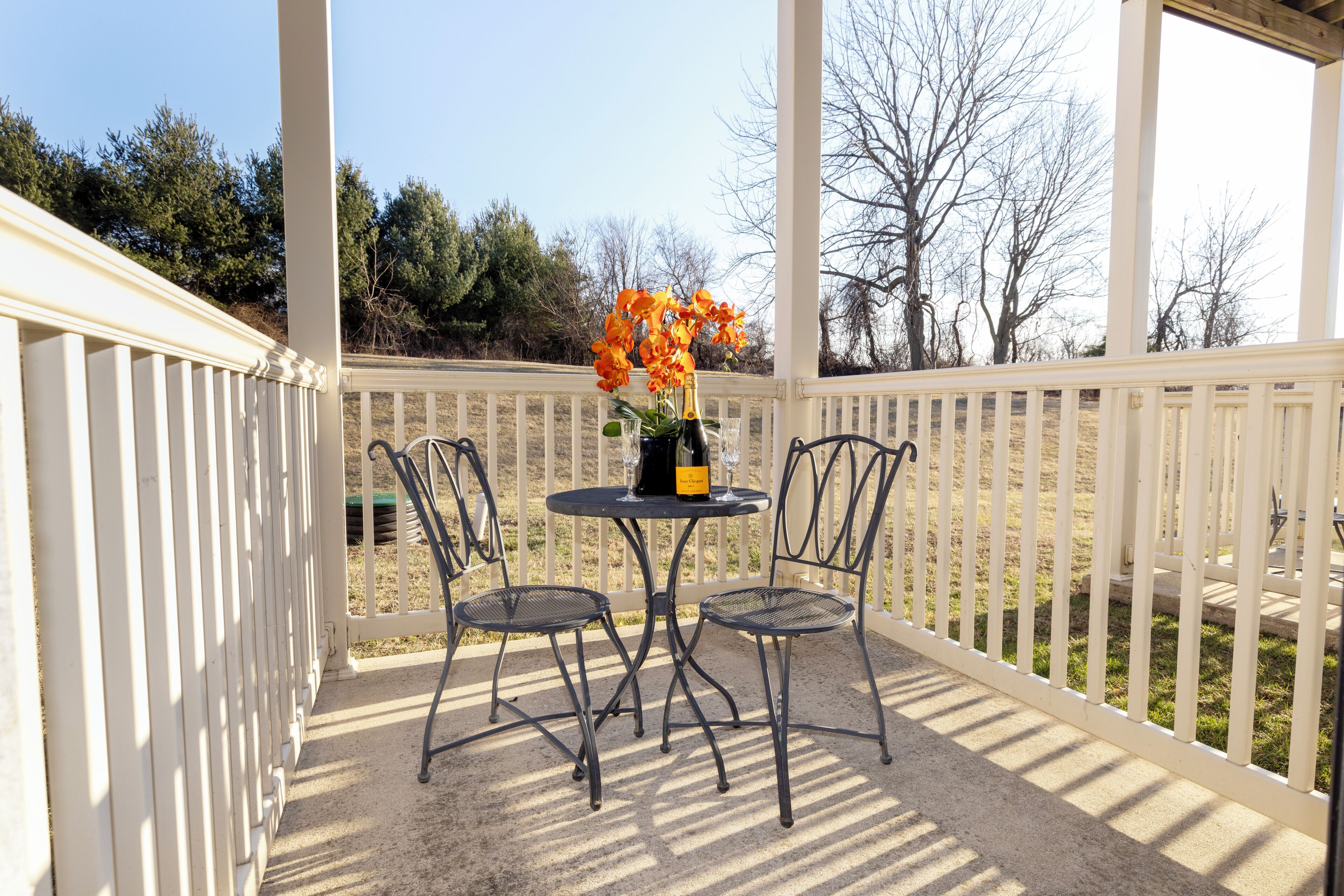 room, 1 queen bed (1st floor) | terrace/patio