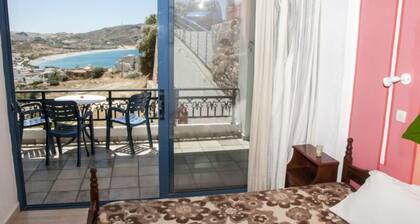 Panorama Studios and Apartments