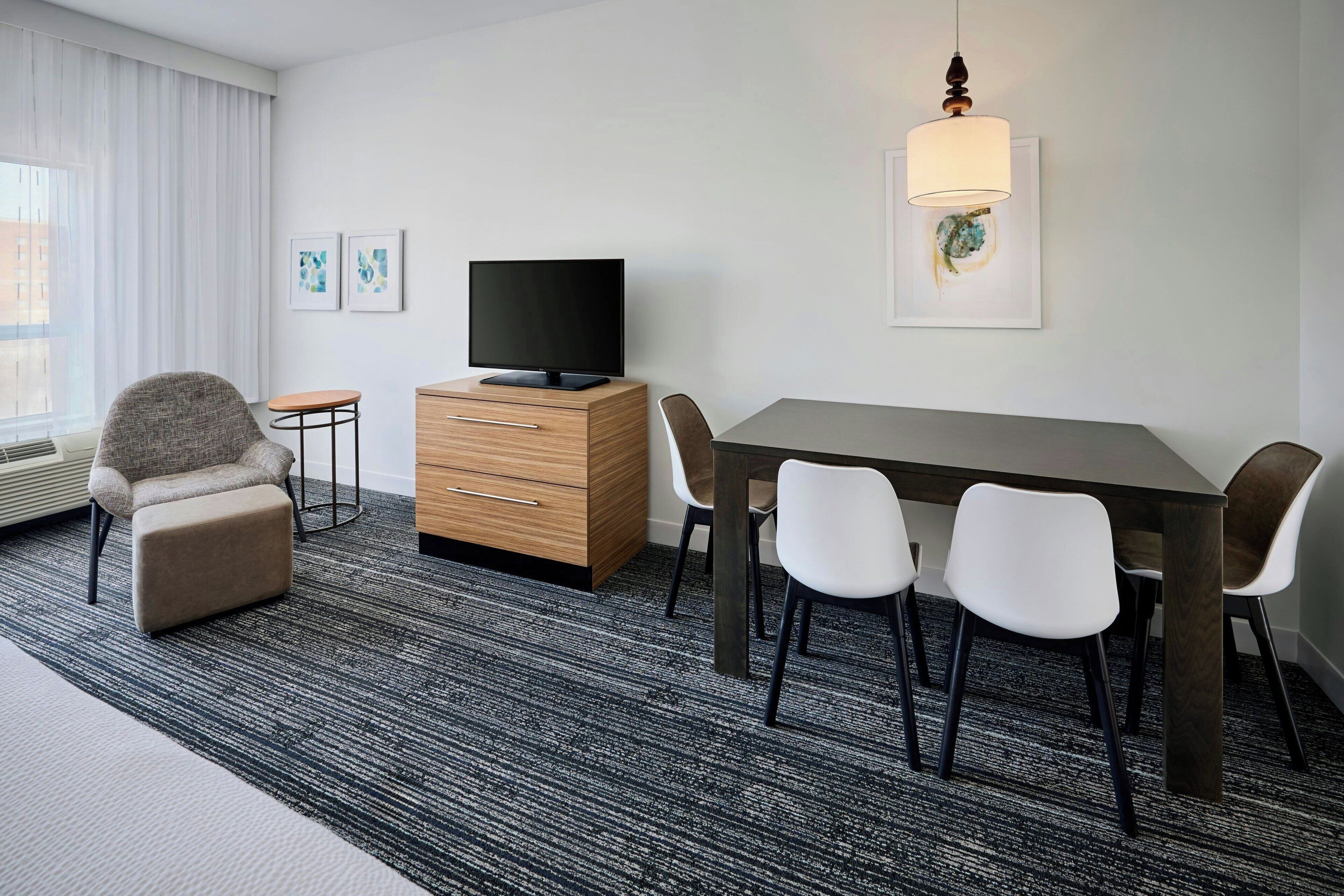 Photo - TownePlace Suites by Marriott Ottawa Kanata