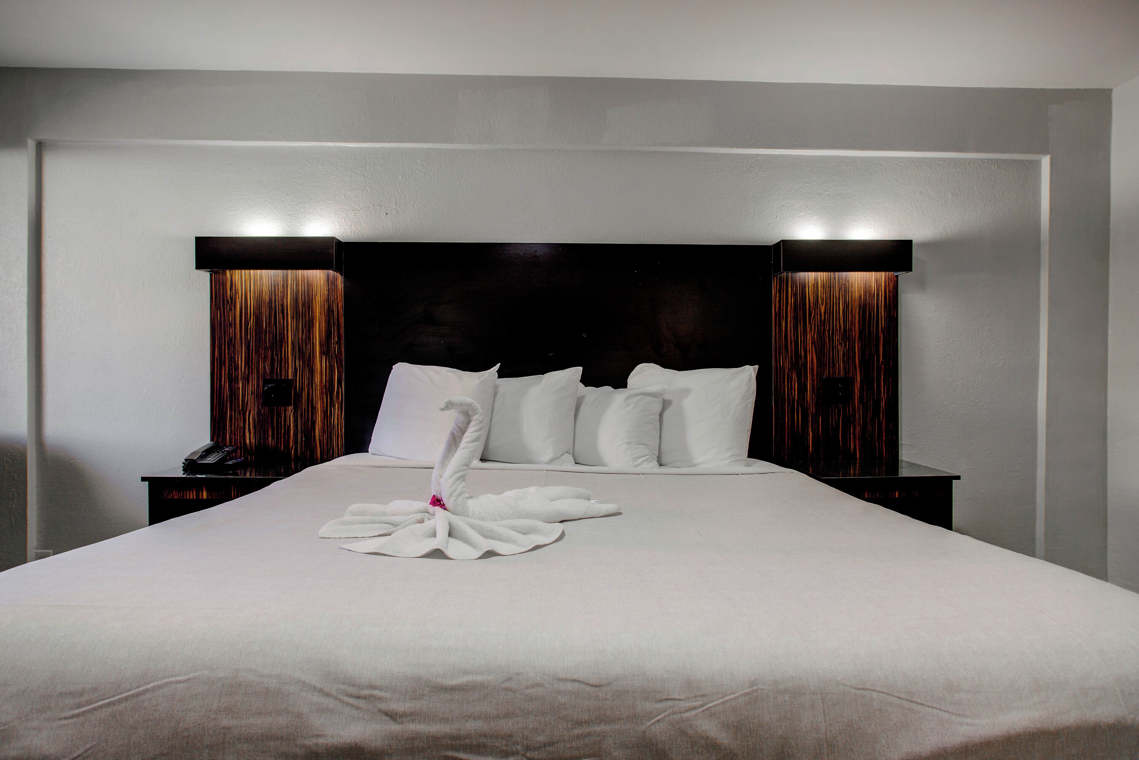 Kamar Standar | Meja kerja, Wi-Fi gratis, dan seprai linen