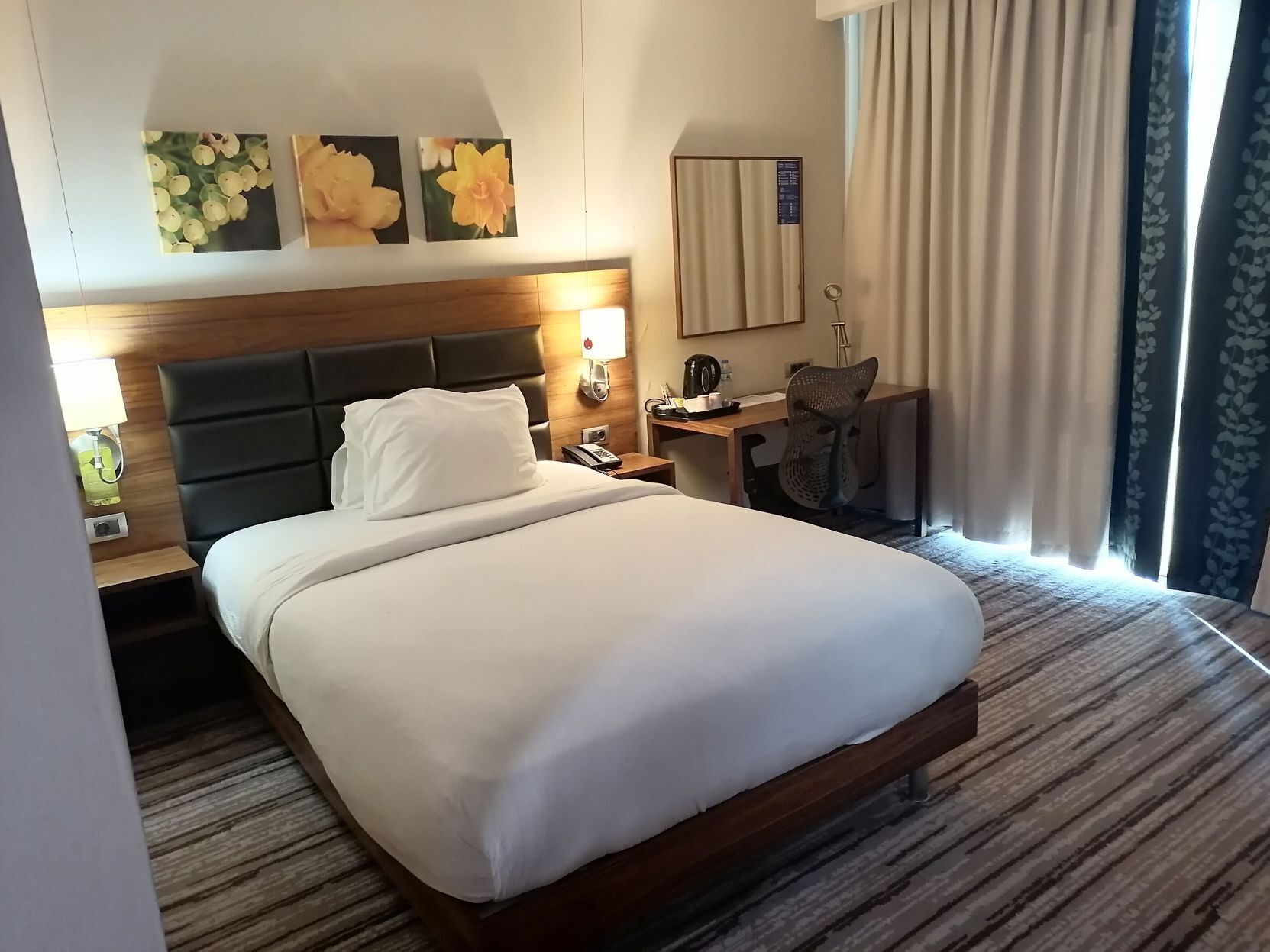 Premium bedding, minibar, in-room safe, desk