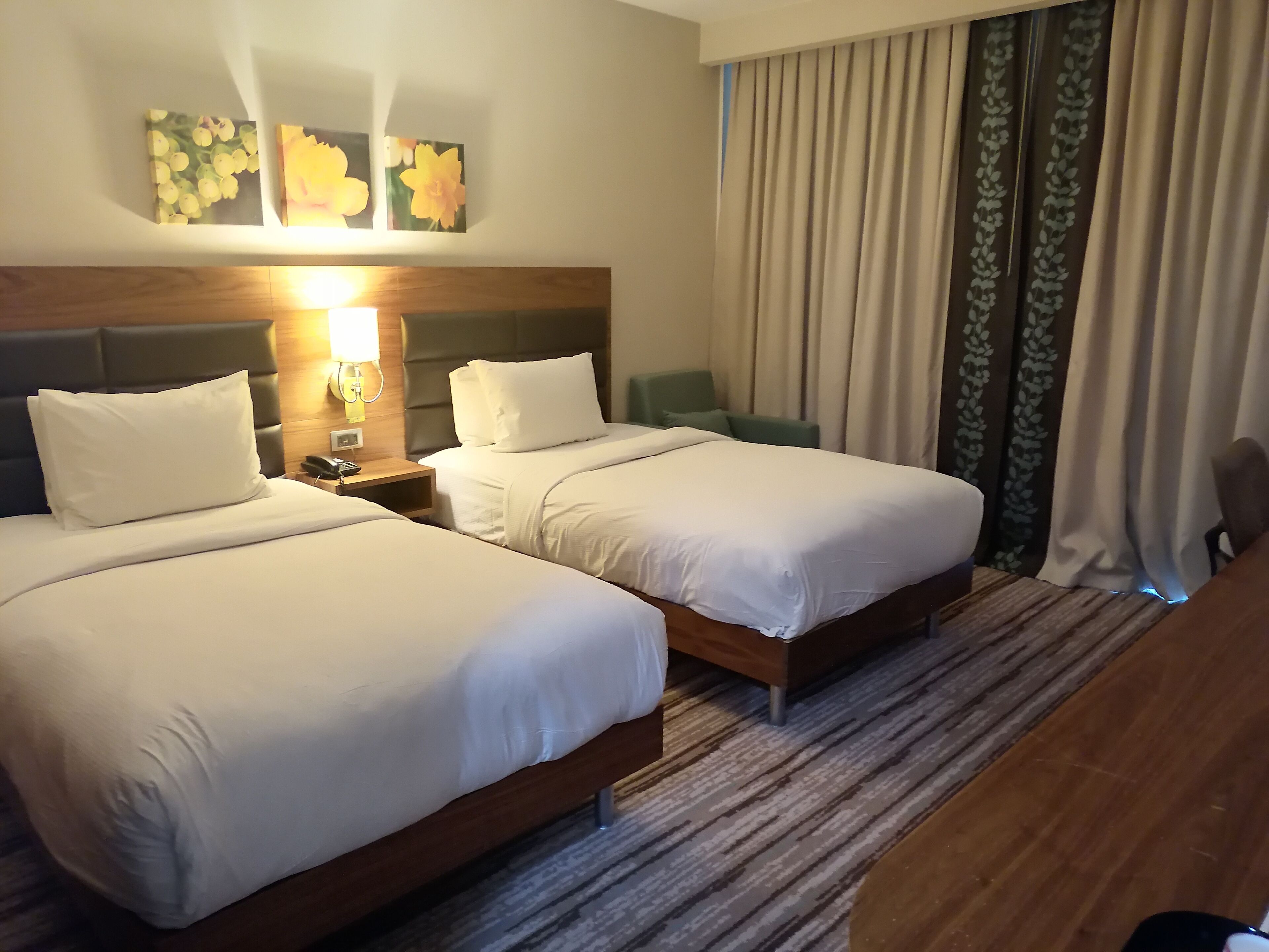 twin room, 2 single beds | premium bedding, minibar, in-room safe, desk