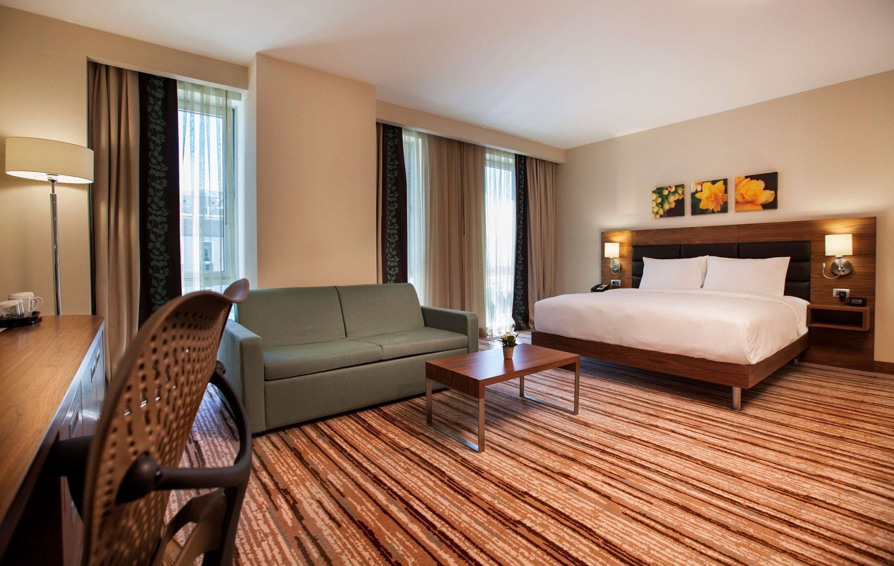 Premium bedding, minibar, in-room safe, desk