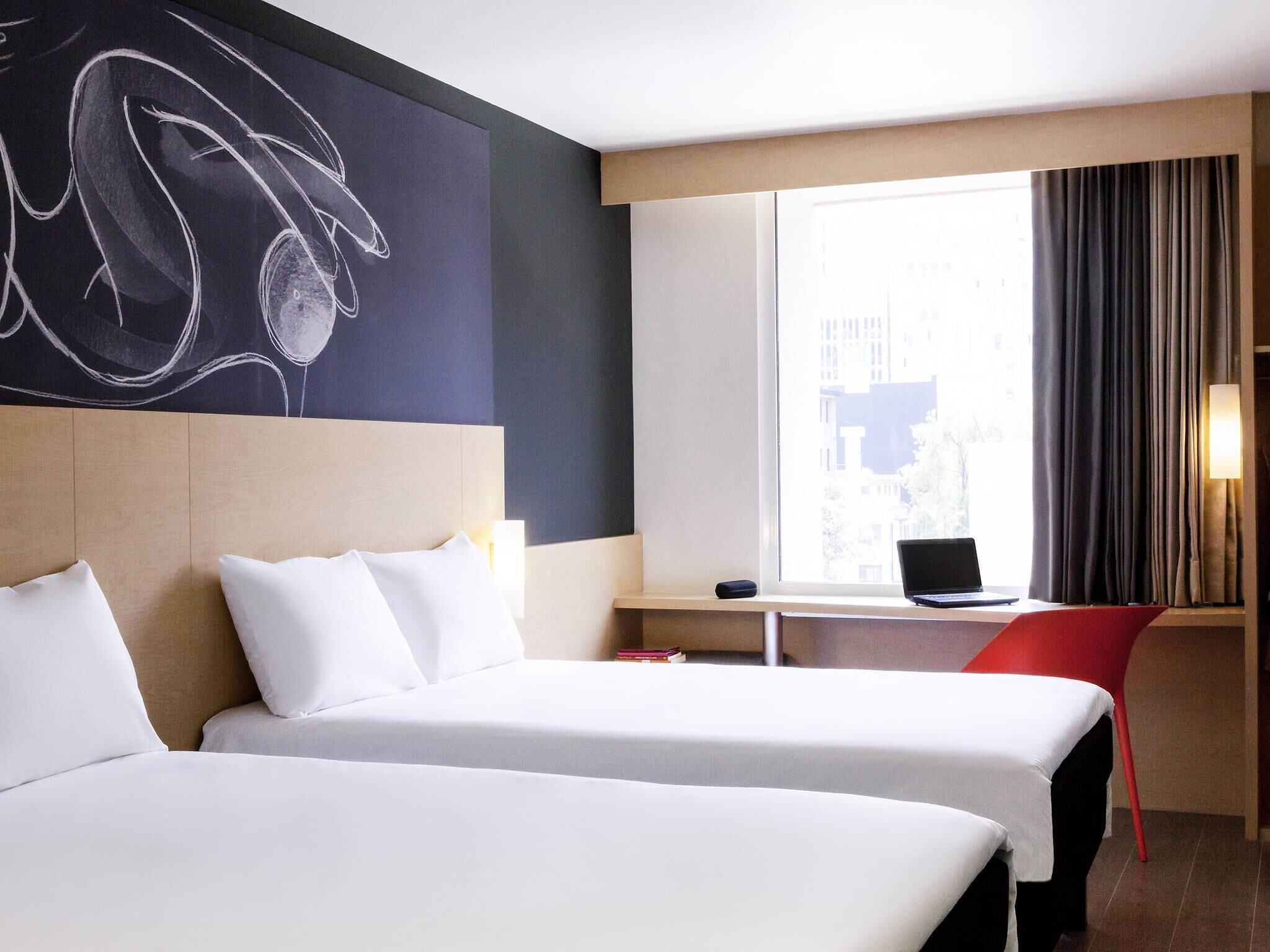 Standard Double Room, 2 Double Beds | Desk, soundproofing, iron/ironing board, free WiFi