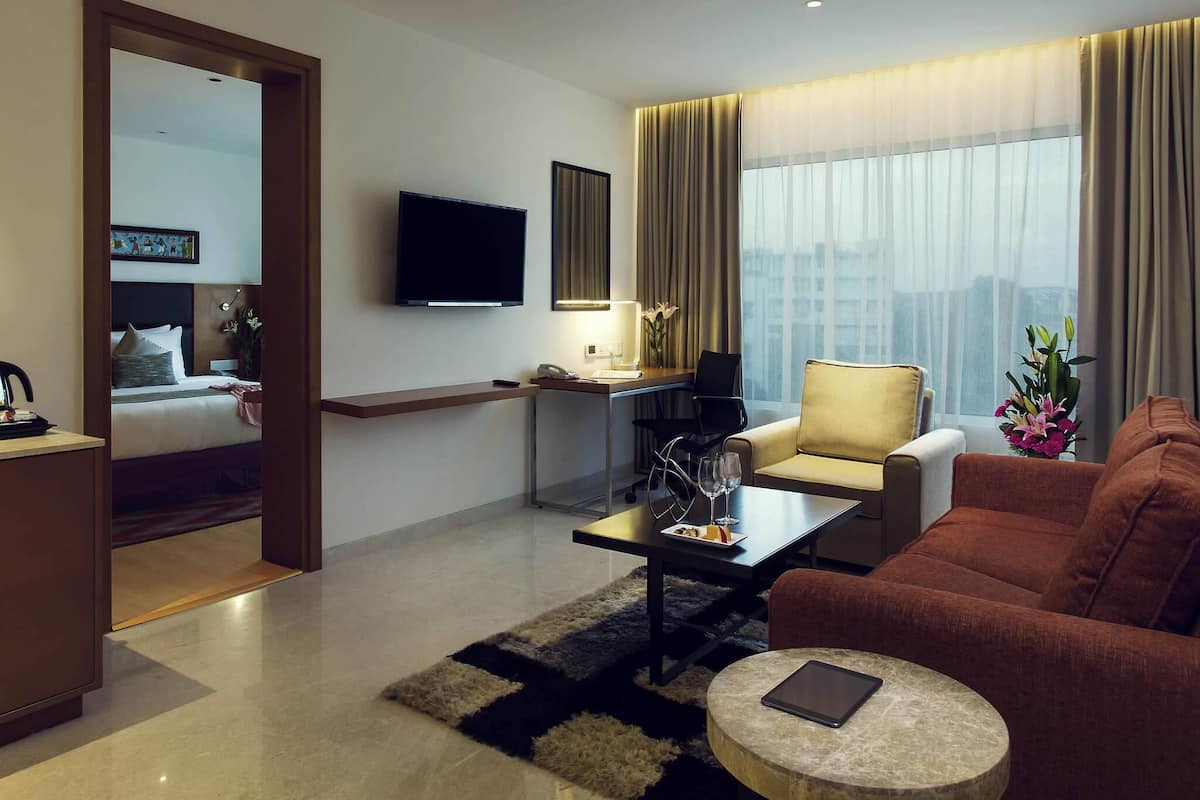In-room safe, desk, laptop workspace, blackout curtains