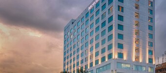 Mercure Hyderabad KCP Hotel
