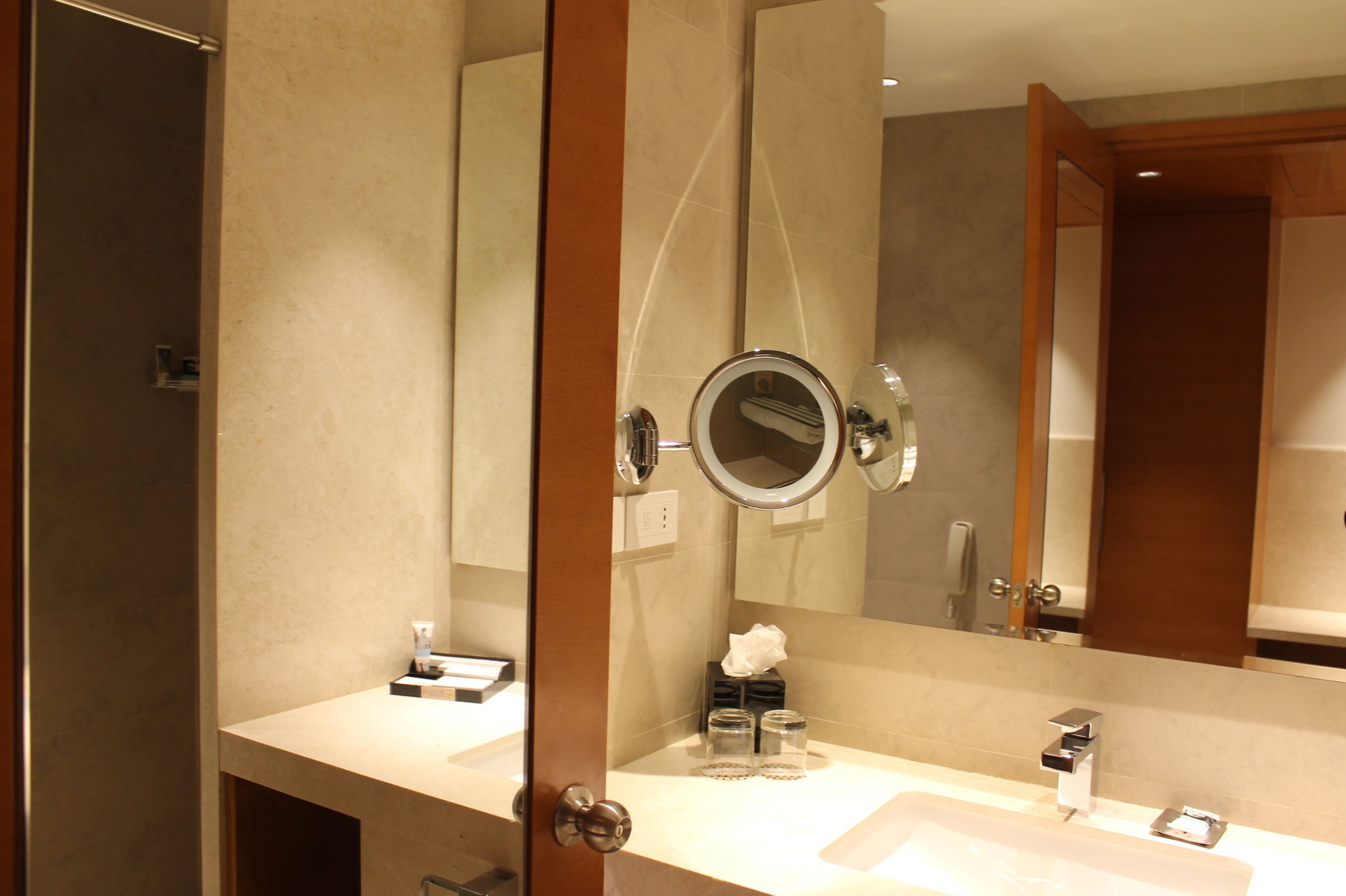 shower, rainfall showerhead, eco-friendly toiletries, hair dryer