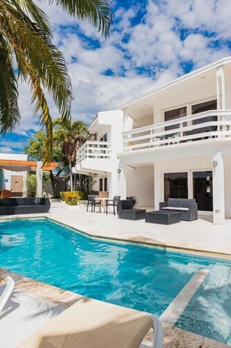 Bubali Villa & Apartments