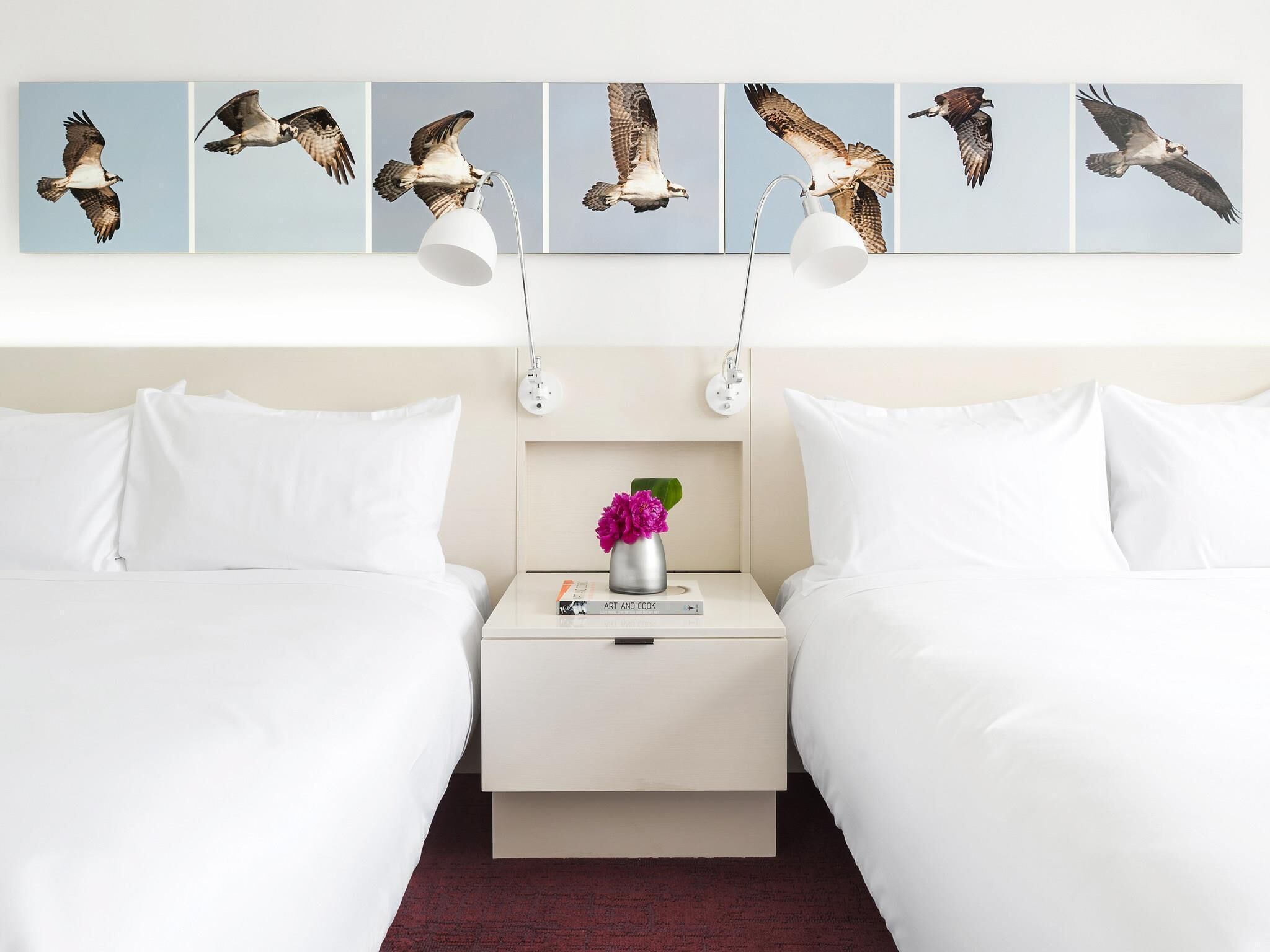 Deluxe Double Room, 2 Queen Beds | Premium bedding, minibar, in-room safe, laptop workspace