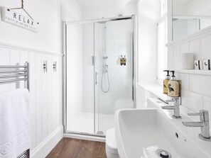 Double Room, Ensuite | Bathroom