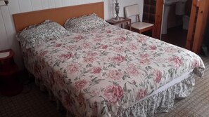 Cabin, 2 Bedrooms, Lake View