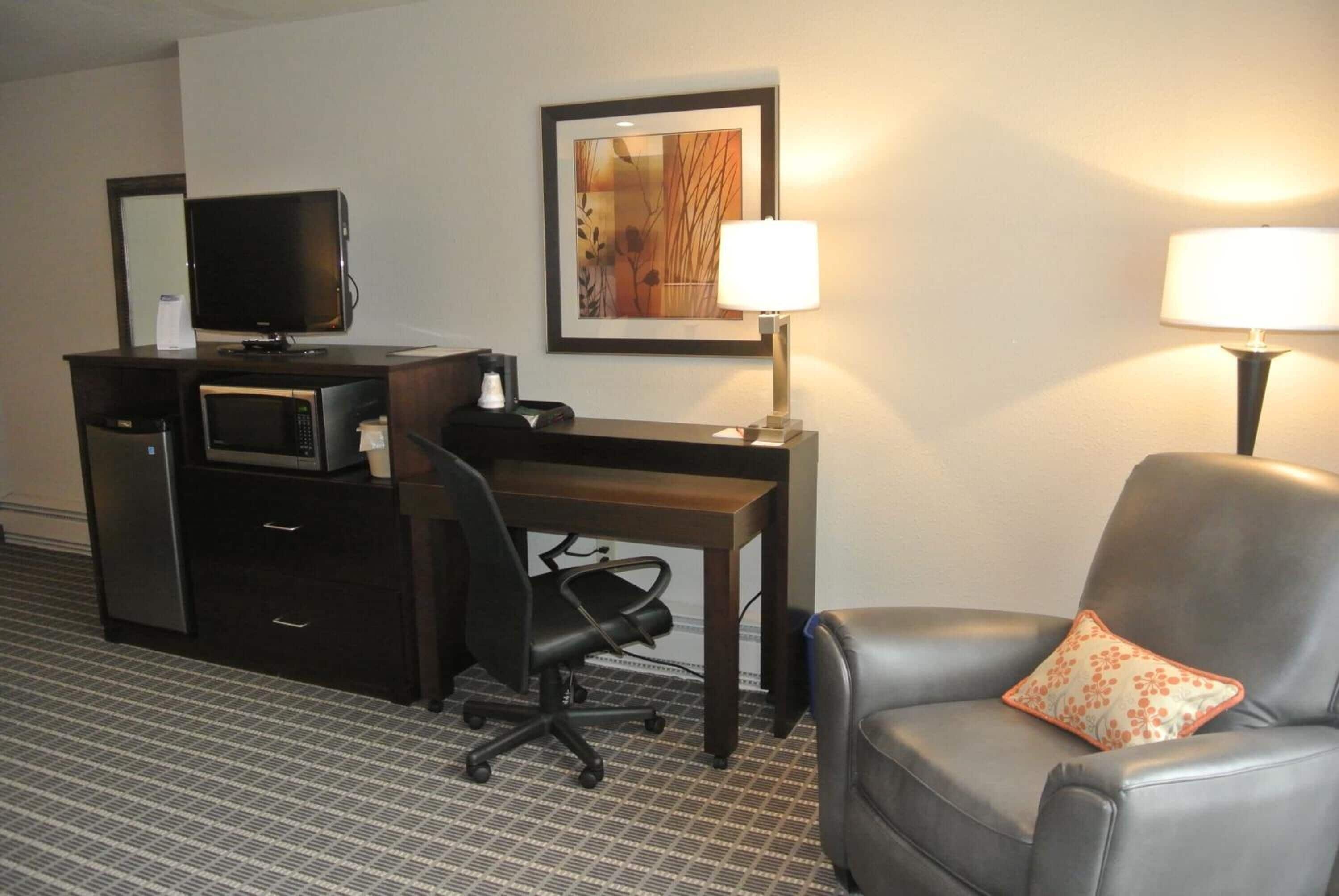 premium bedding, desk, iron/ironing board, free cots/infant beds