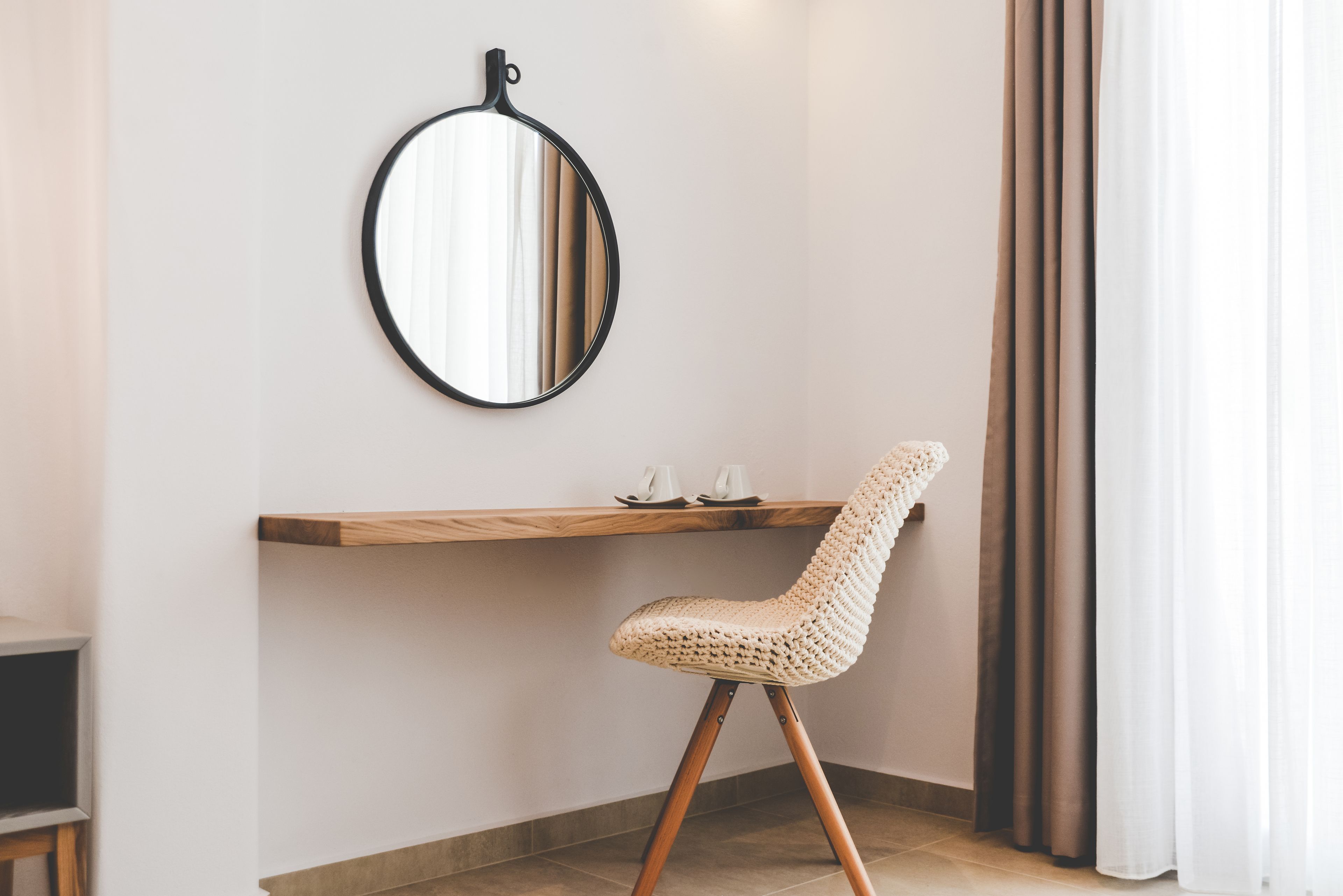 superior room (super paradise surrounding view) | living room | flat-screen tv