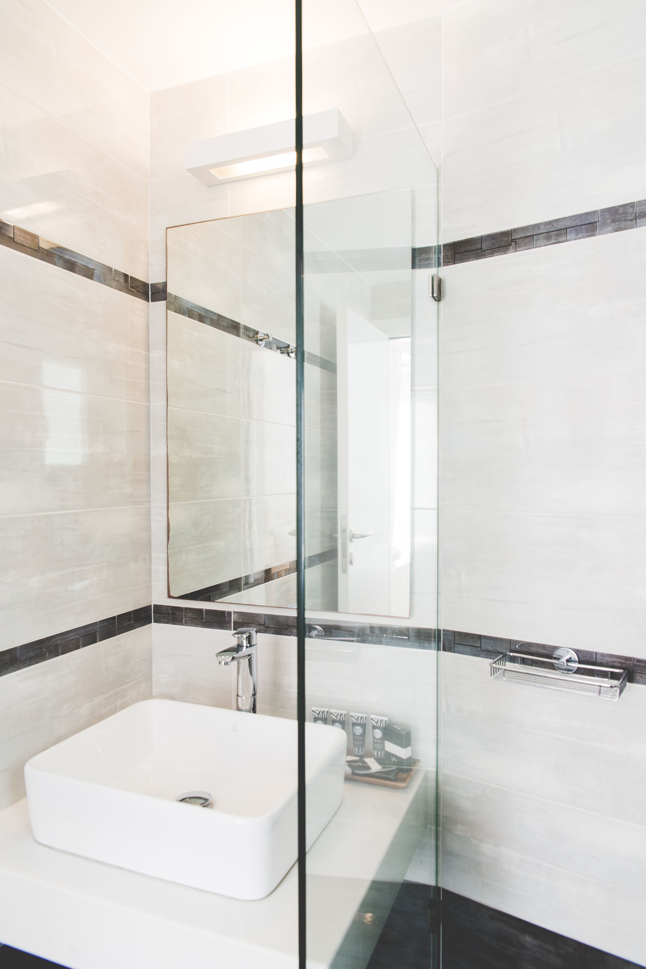 double room (super paradise promo) | bathroom | shower, free toiletries, slippers, towels