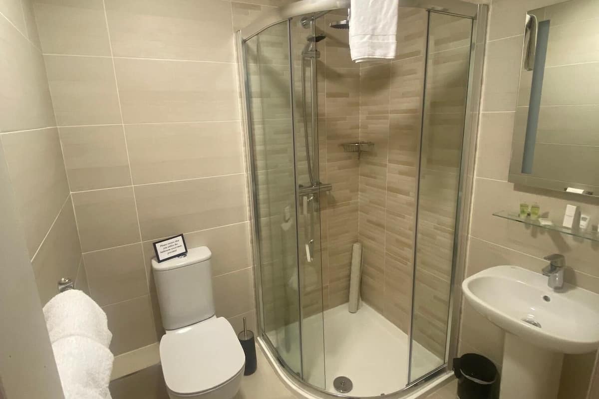 Double Room, Ensuite | Bilik Mandi