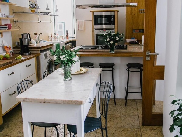 Miscellaneous - Asul B&B (Lisbon)