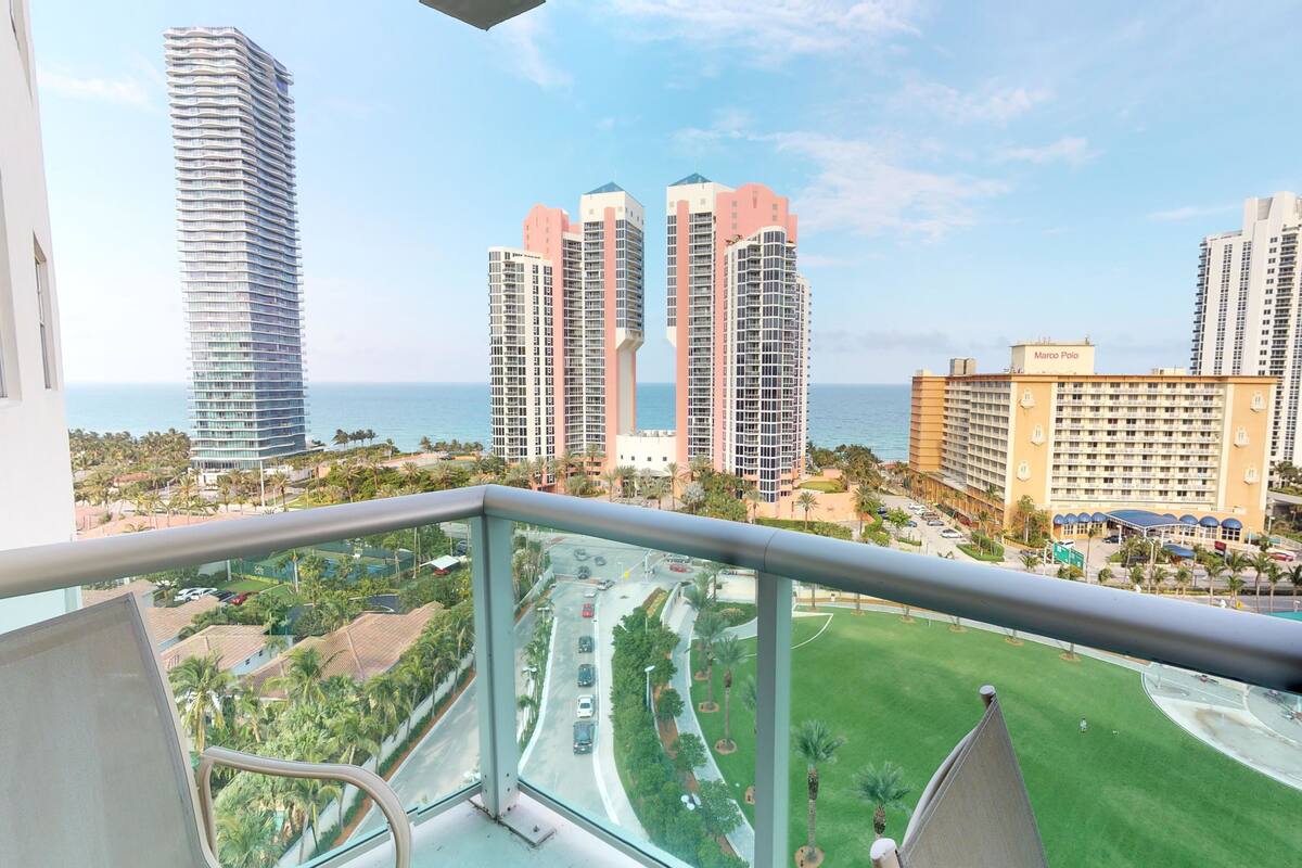 Luxury Apartment, 2 Bedrooms, City View (OR1427) | View from room