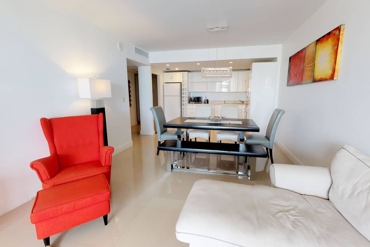 Apartemen Ekonomi, 2 kamar tidur, pemandangan teluk (OR620) | 1 kamar tidur, seprai premium, dan brankas
