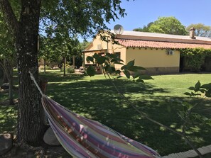 Garden - La Posada de Juan (Coronel Moldes)