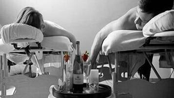 Behandelingskamers voor koppels, hotstone-massages